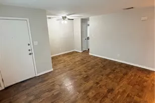 208 Uhland Rd, San Marcos, TX 78666 - Photo 6
