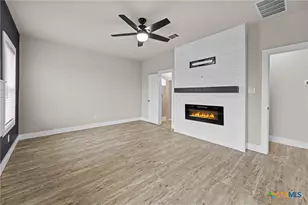 2057 Meadow Pipit, New Braunfels, TX 78130 - Photo 18