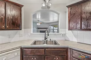 1309 Marlee Cir, Copperas Cove, TX 76522 - Photo 12