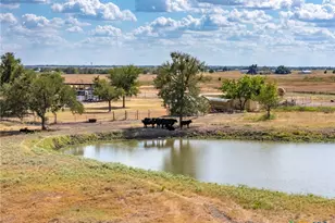 1801 Co Rd 470, Coupland, TX 78615 - Photo 34