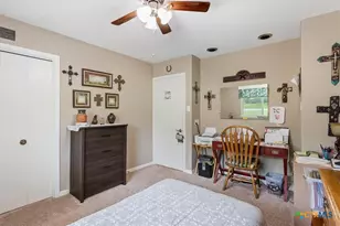 210 E Leon St, Gatesville, TX 76528 - Photo 36