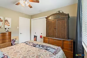 210 E Leon St, Gatesville, TX 76528 - Photo 30