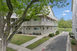 730 E Mather St, New Braunfels, TX 78130 - Photo 14