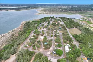 1226 Cougar Dr, Canyon Lake, TX 78133 - Photo 42