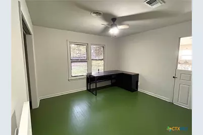 2405 E Mimosa Avenue, Victoria, TX 77901 - Photo 10