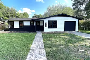 2405 E Mimosa Ave, Victoria, TX 77901 - Photo 2