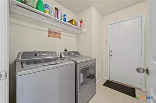 1516 Paint Brush Dr, Lockhart, TX 78644 - Photo 28