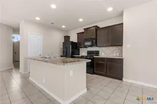 1351 Fall Cover, New Braunfels, TX 78130 - Photo 8