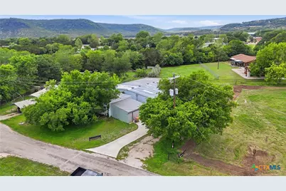 1056 Market Heights, New Braunfels, TX 78132 - Photo 18