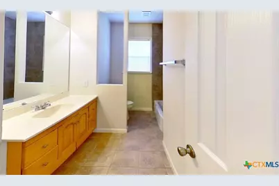 205 E 2nd, Georgetown, TX 78626 - Photo 32