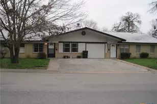 205 E 2nd, Georgetown, TX 78626 - Photo 1