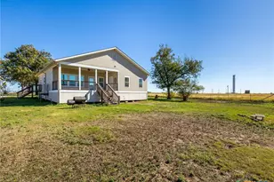 1150 Co Rd 432, Taylor, TX 76574 - Photo 26