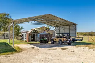 1150 Co Rd 432, Taylor, TX 76574 - Photo 30