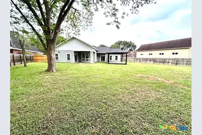 114 Chimney Rock Drive, Victoria, TX 77904 - Photo 18