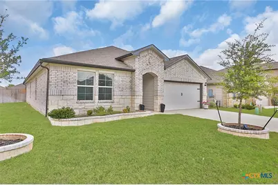 801 Cinnamon Teal, Seguin, TX 78155 - Photo 4