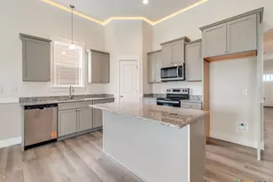 178 Lost Maples Wy, Marion, TX 78124 - Photo 4