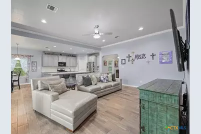 1701 Meadow Lane, Lockhart, TX 78644 - Photo 6
