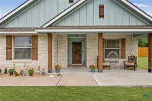1701 Meadow Ln, Lockhart, TX 78644 - Photo 2