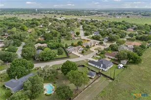 1701 Meadow Ln, Lockhart, TX 78644 - Photo 28