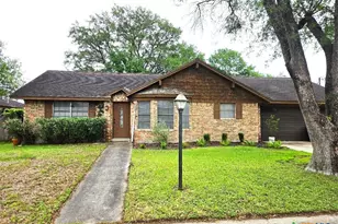 112 Lancaster St, Victoria, TX 77904 - Photo 2