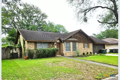 112 Lancaster St, Victoria, TX 77904 - Photo 1
