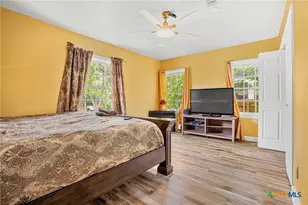 1312 S 21st St, Temple, TX 76504 - Photo 4