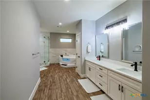 200 Wood Cove, Georgetown, TX 78633 - Photo 16