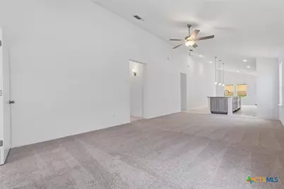 377 Dobson, Killeen, TX 76542 - Photo 28