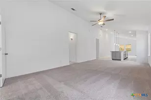 377 Dobson, Killeen, TX 76542 - Photo 28