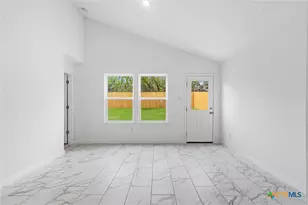 377 Dobson, Killeen, TX 76542 - Photo 8