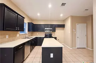 5103 Sydney Harbour Ct, Killeen, TX 76549 - Photo 2