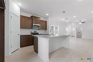 385 Dobson, Killeen, TX 76542 - Photo 10