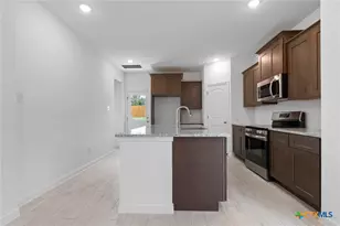 385 Dobson, Killeen, TX 76542 - Photo 6