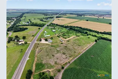 9406 N Highway 77, Burlington, TX 76519 - Photo 20