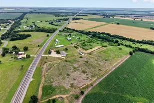 9406 N Hwy 77, Burlington, TX 76519 - Photo 20
