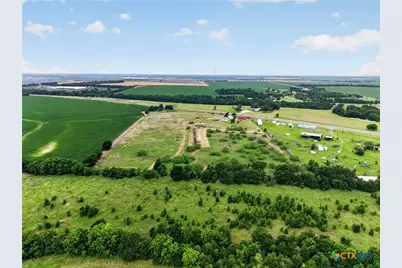 9406 N Highway 77, Burlington, TX 76519 - Photo 16