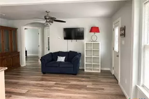 310 N La Grange St, Hallettsville, TX 77964 - Photo 8