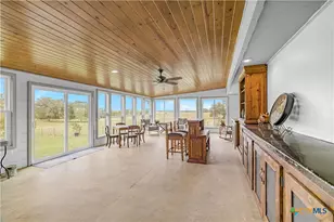 8359 Lower Mission Valley Rd, Victoria, TX 77905 - Photo 28