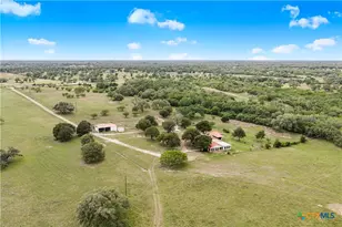 8359 Lower Mission Valley Rd, Victoria, TX 77905 - Photo 2