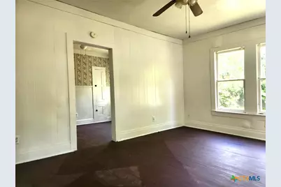 1014 S 29th Street, Temple, TX 76504 - Photo 4