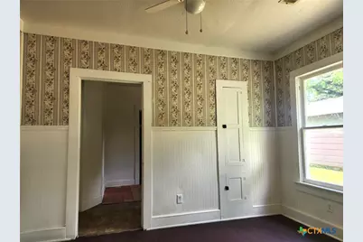1014 S 29th Street, Temple, TX 76504 - Photo 6