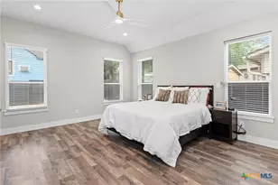 2204 Magnolia Dr, Round Rock, TX 78664 - Photo 32