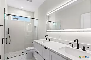 2204 Magnolia Dr, Round Rock, TX 78664 - Photo 28