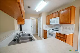 4504 Captain Dr, Killeen, TX 76549 - Photo 10