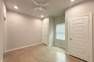 607 E Martindale Rd, Seguin, TX 78155 - Photo 8