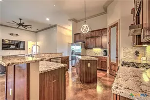 8032 Chimney Hill Dr, Nolanville, TX 76559 - Photo 10