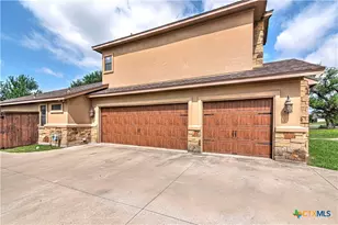 8032 Chimney Hill Dr, Nolanville, TX 76559 - Photo 38