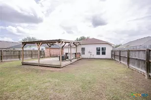 208 Yellowstone Dr, Victoria, TX 77904 - Photo 20