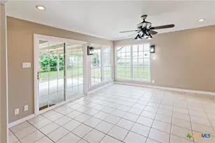 103 Poenitsch St, Cuero, TX 77954 - Photo 16