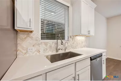 2038 Flametree Avenue, New Braunfels, TX 78132 - Photo 12